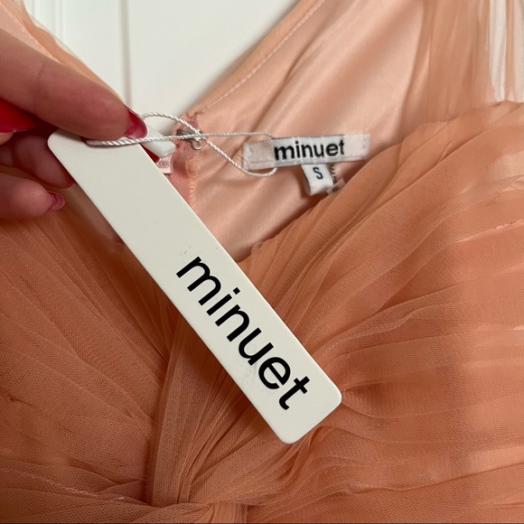 Almost Paradise dress in peach
Size S. NWT but hemmed! - Picture 5 of 9